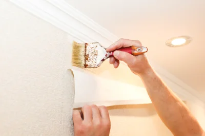 Pose de papier peint à Loromontzey — revêtements muraux et toiles de verre